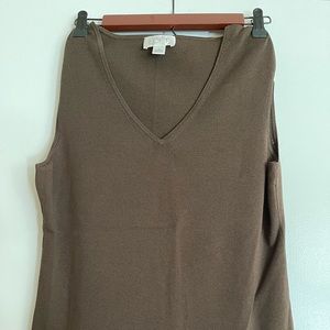 Ann Taylor Loft - sleeveless sweater tank size L